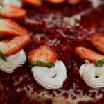 Bolos gelados no pote ganham força no calor e viram aposta refrescante do verão