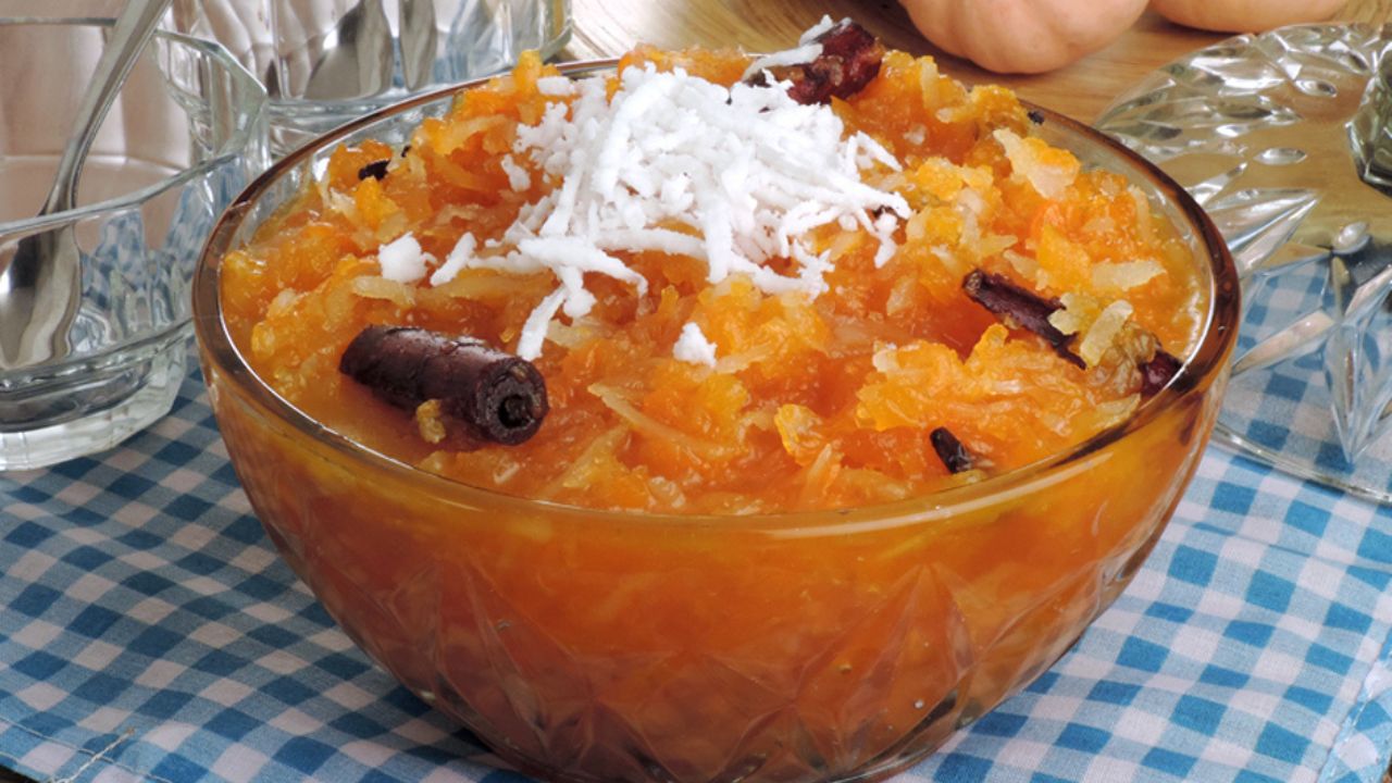 Doce de abóbora com coco: receita tradicional atravessa gerações